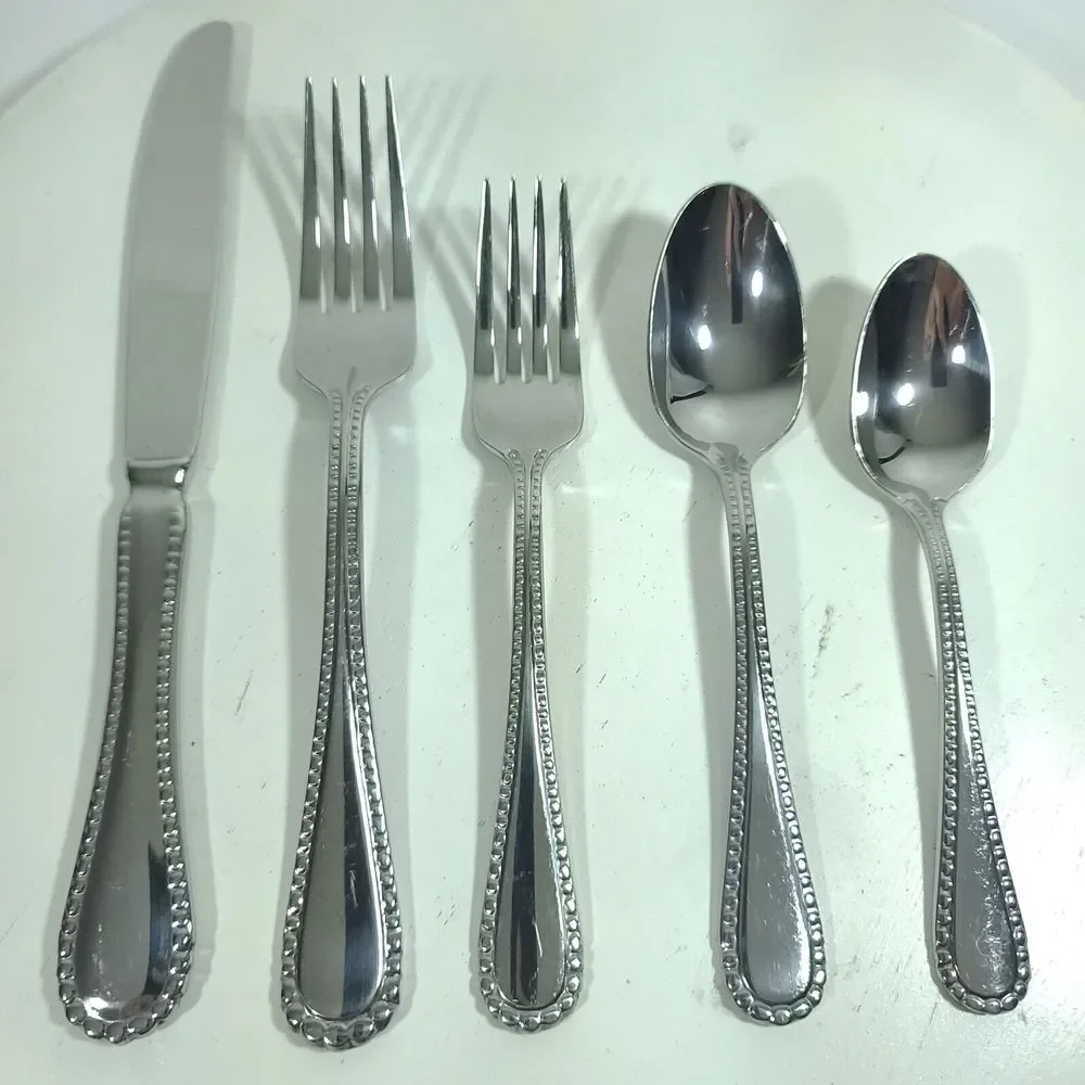 Oneida Pebblebrook Silverware Single Set Of Five Pices